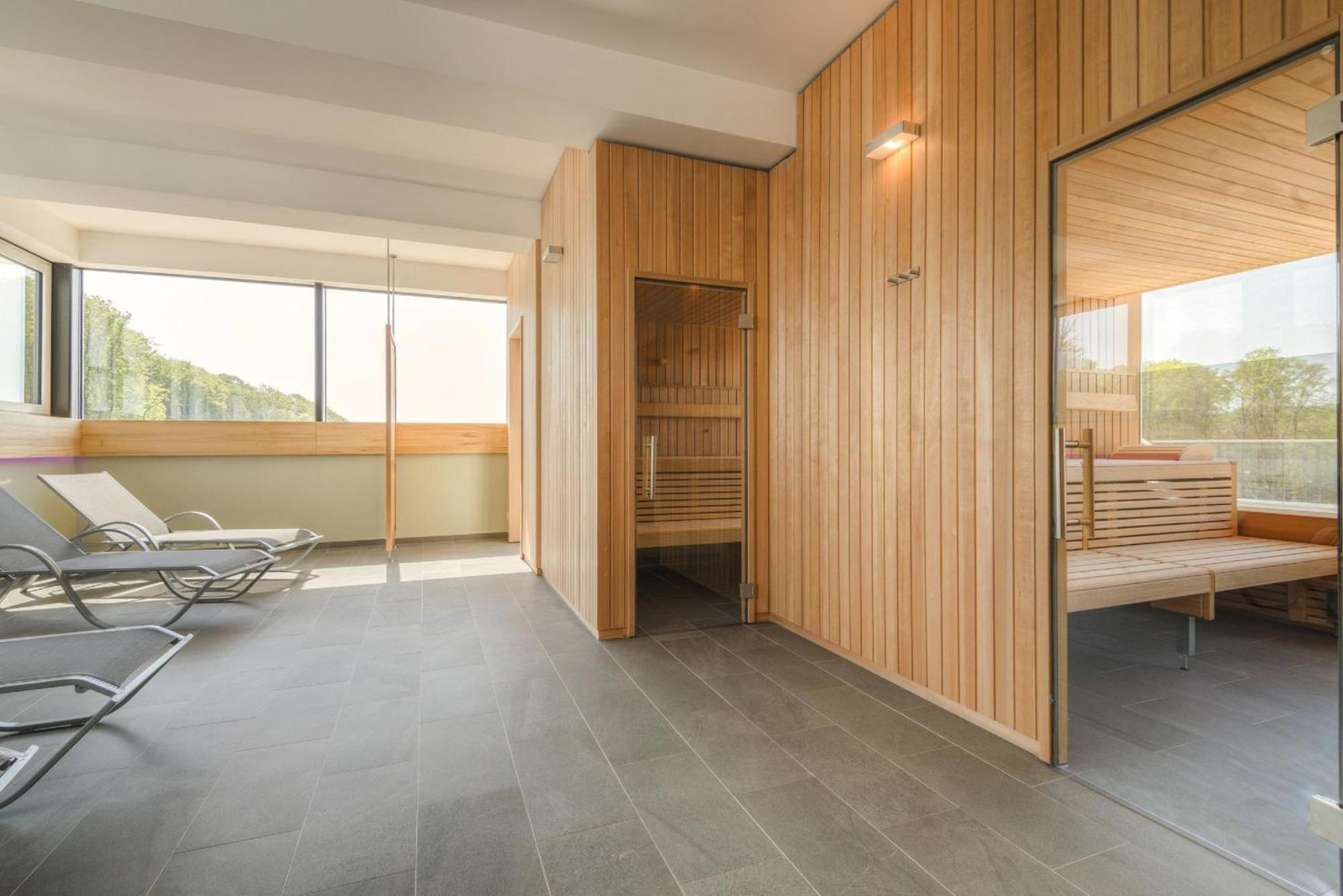 Pool Und Sauna Mit Meerblick, Direkt An Der Seebruecke - First Sellin Fewo 3 8 Екстериор снимка